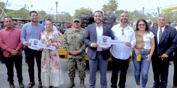 ENTREGA DE NUEVO PARQUE VEHICULAR PARA ZOFEMAT EN LOS CABOS