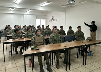 FORTALECE PGJE CAPACITACIÓN PERMANENTE A ELEMENTOS DE SEGURIDAD DE LOS TRES ÓRDENES DE GOBIERNO