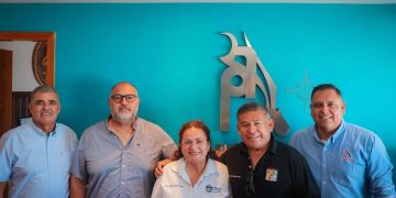 CELINA RAMÍREZ LLEVA PROGRAMA “SECRETARÍA CONTIGO” A PUNTA ABREOJOS