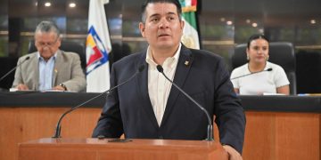 PROPONEN ENSEÑANZA DE PROGRAMACIÓN E INTELIGENCIA ARTIFICIAL EN ESCUELAS DE BCS