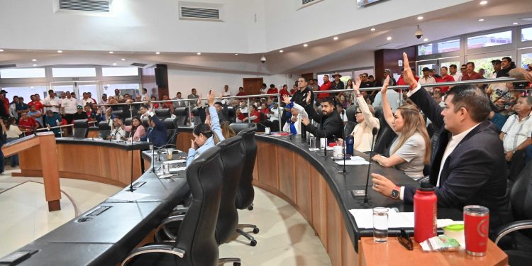 CONGRESO DE BCS EXHORTA A FORTALECER LA REGULACIÓN E INSPECCIÓN DEL TRANSPORTE PÚBLICO EN LOS CABOS