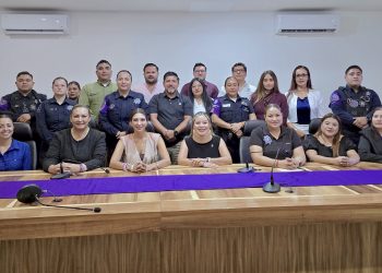 SMDIF LOS CABOS FORTALECE ACCIONES PARA LA ATENCIÓN INTEGRAL DE LAS MUJERES A TRAVÉS DE LA MESA VIOLETA