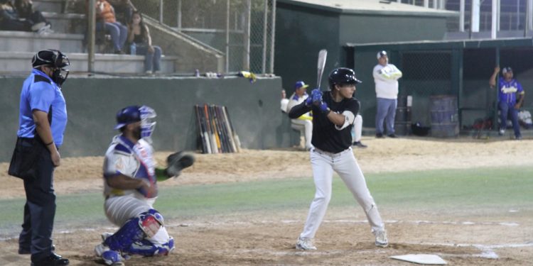 DELFINES MANTIENE EL PASO GANADOR EN LA SEMANA 6 DE LA LIGA ESTATAL SUDCALIFORNIANA DE BÉISBOL OSEL 2026