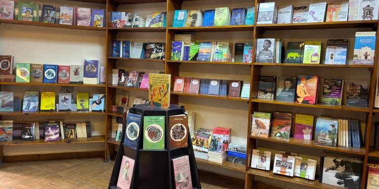 PROMUEVE ISC DIFUSIÓN DE LA LITERATURA SUDCALIFORNIANA