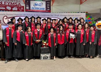 EGRESAN MÁS DE 500 NUEVOS DOCENTES DE LAS ESCUELAS NORMALES DE BCS