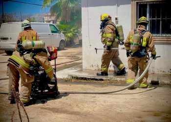 EXPLOSIÓN EN DOMICILIO DE SANTA ROSA ACTIVA OPERATIVO DE EMERGENCIAS EN SAN JOSÉ DEL CABO