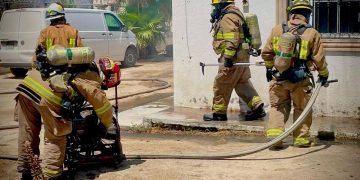 EXPLOSIÓN EN DOMICILIO DE SANTA ROSA ACTIVA OPERATIVO DE EMERGENCIAS EN SAN JOSÉ DEL CABO