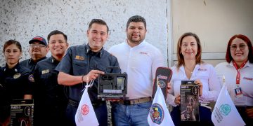 BOMBEROS DE SAN JOSÉ DEL CABO RECIBEN DETECTORES ESPECIALIZADOS PARA ATENDER FUGAS DE GAS