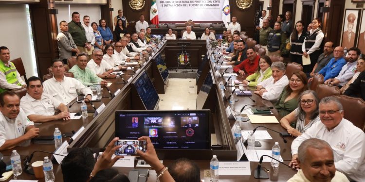 INSTALAN EN BAJA CALIFORNIA SUR PUESTO DE COMANDO INTERINSTITUCIONAL PARA FORTALECER LA ATENCIÓN ANTE LA TEMPORADA DE CICLONES TROPICALES