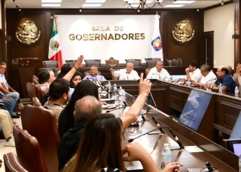 GOBIERNO DEL ESTADO SUMA ESFUERZOS CON  EMPRESARIOS PARA RECONSTRUIR VIVIENDAS AFECTADAS POR INCENDIO EN COMONDÚ