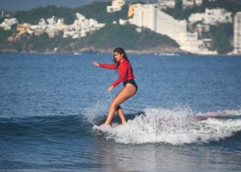 INSUDE RESPALDA EL 5.º SAN JUANITO LOGFEST PARA FORTALECER EL SURF EN BCS