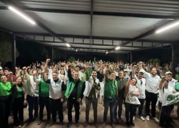 GIRA DE CHETO ALVARADO POR MULEGÉ, LORETO Y COMONDÚ DEJA MÚSCULO TERRITORIAL Y CAPACIDAD DE CONVOCATORIA