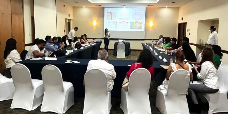 SELECCIONAN A 20 DOCENTES DE BCS PARA EL RECONOCIMIENTO A LA PRÁCTICA EDUCATIVA 2026