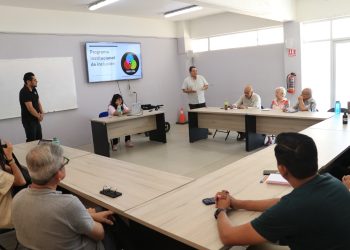 INSTRUCTORAS E INSTRUCTORES DE TALLERES  CULTURALES UABCS SE CAPACITAN EN MATERIA DE DISCAPACIDAD Y NEURODIVERSIDAD