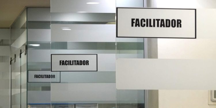 POCO MÁS DE 1,800 CARPETAS DE INVESTIGACIÓN RESUELTAS VÍA JUSTICIA ALTERNATIVA DE ENERO A JULIO DE 2026