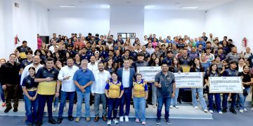 DESTINA XV AYUNTAMIENTO DE LOS CABOS 3 MILLONES DE PESOS A BECAS DEPORTIVAS