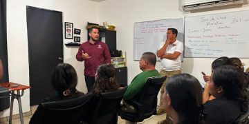 PGJE CAPACITA A PERSONAL DE CACTUS TOURS EN LOS CABOS SOBRE PREVENCIÓN DE EXTORSIÓN TELEFÓNICA