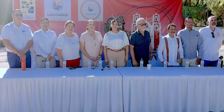 SANTIAGO CELEBRA 305 AÑOS DE LA FUNDACIÓN DE SU MISIÓN CON ACTO CÍVICO