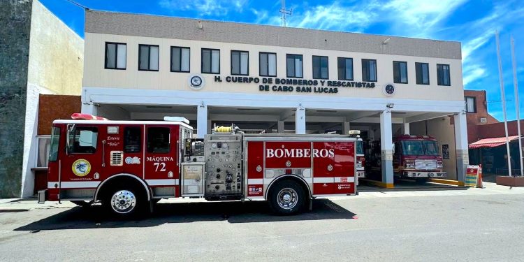 BOMBEROS DE CABO SAN LUCAS OFRECEN INSPECCIONES EN HOGARES PARA DETECTAR RIESGOS