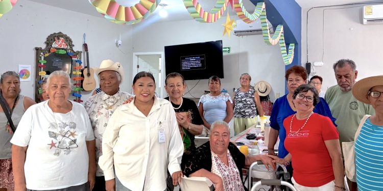 INICIA JORNADA “ MOVIÉNDOTE POR TUS DERECHOS EN LA CASA DE DÍA DEL SISTEMA DIF LOS CABOS “