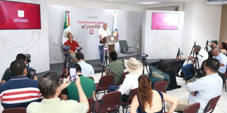 GOBERNADOR VÍCTOR CASTRO COSÍO RECONOCE  AVANCES DE FONMAR EN PROTECCIÓN MARINA  Y APOYO A COMUNIDADES PESQUERAS
