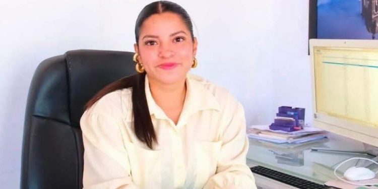 TRAS LAS HUELLAS