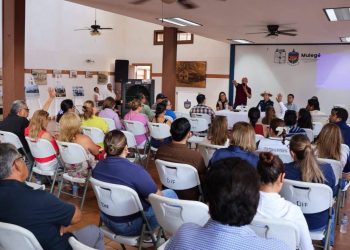 CONFORMA CEA COMITÉ DE CONTRALORÍA SOCIAL PARA SUPERVISAR OBRA HIDRÁULICA EN MULEGÉ