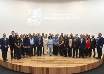 COORDINA GOBIERNO DEL ESTADO CON CFE ACCIONES PARA FORTALECER EL SUMINISTRO ELÉCTRICO EN BCS