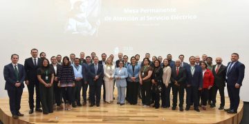 COORDINA GOBIERNO DEL ESTADO CON CFE ACCIONES PARA FORTALECER EL SUMINISTRO ELÉCTRICO EN BCS