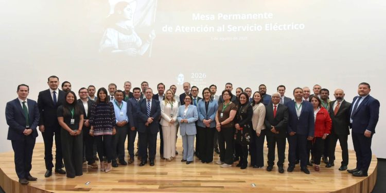 COORDINA GOBIERNO DEL ESTADO CON CFE ACCIONES PARA FORTALECER EL SUMINISTRO ELÉCTRICO EN BCS