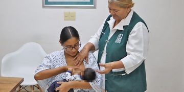 PROMUEVE EL SECRETARÍA DE SALUD LA LACTANCIA MATERNA EN BAJA CALIFORNIA SUR