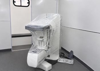 RECIBE GOBIERNO DE BCS NUEVO MASTÓGRAFO MÓVIL PARA ACERCAR SERVICIOS DE DETECCIÓN DE CÁNCER DE MAMA