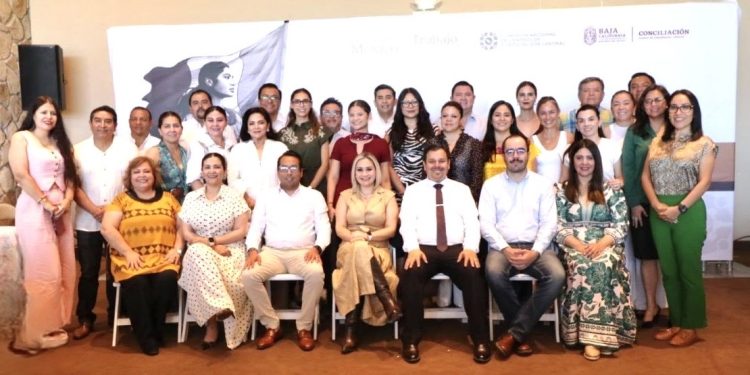 CONCLUYEN ESTUDIOS PROFESIONALES DOS  PERSONAS PRIVADAS DE LA LIBERTAD EN BCS