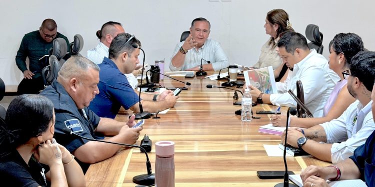 REALIZA XV AYUNTAMIENTO AUDIENCIA PÚBLICA