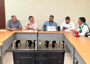COORDINA AYUNTAMIENTO DE LOS CABOS Y CFE PLAN DE ELECTRIFICACIÓN EN COMUNIDADES RURALES