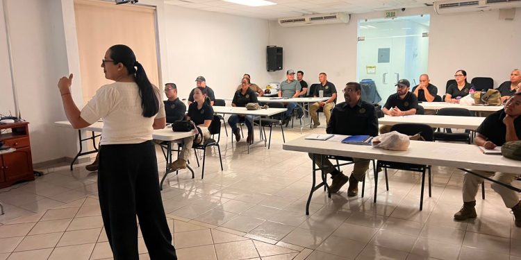 IMPULSA PGJE PROFESIONALIZACIÓN DE AGENTES PARA FORTALECER LA INVESTIGACIÓN DE DELITOS