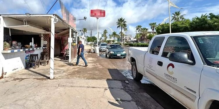 COEPRIS SUSPENDE VENTA DE ALIMENTOS EN CALZADA AGUSTÍN OLACHEA DE CIUDAD CONSTITUCIÓN