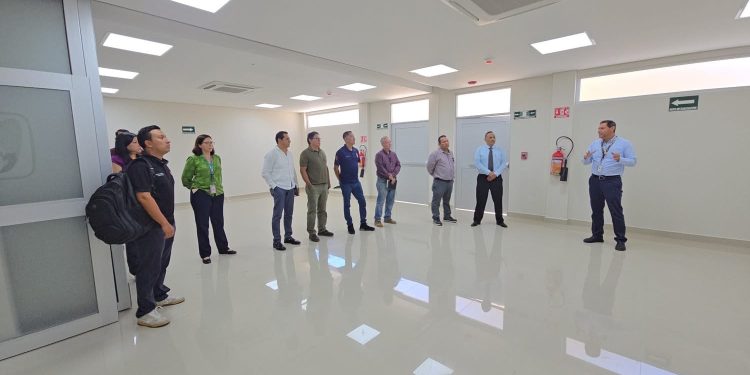 IMSS BAJA CALIFORNIA SUR ENTREGA AULA DE CAPACITACIÓN EN BENEFICIO AL PERSONAL INSTITUCIONAL