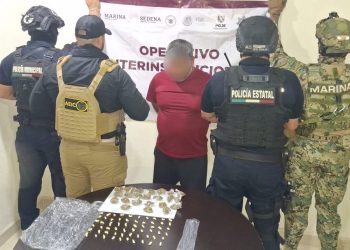 ASEGURAN A PRESUNTO NARCOMENUDISTA Y  PAQUETES CON SUSTANCIAS ILÍCITAS