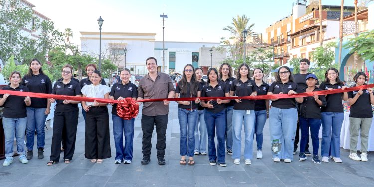 BAZAR JUVENIL ABRE ESPACIOS A NUEVOS EMPRENDIMIENTOS EN LOS CABOS