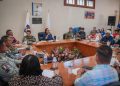ENCABEZA CELINA RAMÍREZ REUNIÓN DE SEGUIMIENTO ANTE POSIBLE IMPACTO DE CICLÓN TROPICAL