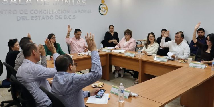 RESUELVEN 2 MIL 616 CONFLICTOS LABORALES POR CONCILIACIÓN EN BCS