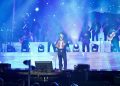 ANTE MÁS DE 90 MIL PERSONAS, ALFREDO OLIVAS CANTA CON CABO SAN LUCAS EN LAS FIESTAS TRADICIONALES 2026