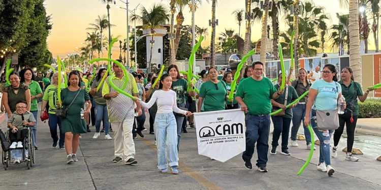 MARCHAN  EN BCS POR LA INCLUSIÓN, LOS DERECHOS Y LA IGUALDAD DE OPORTUNIDADES : ISIPD